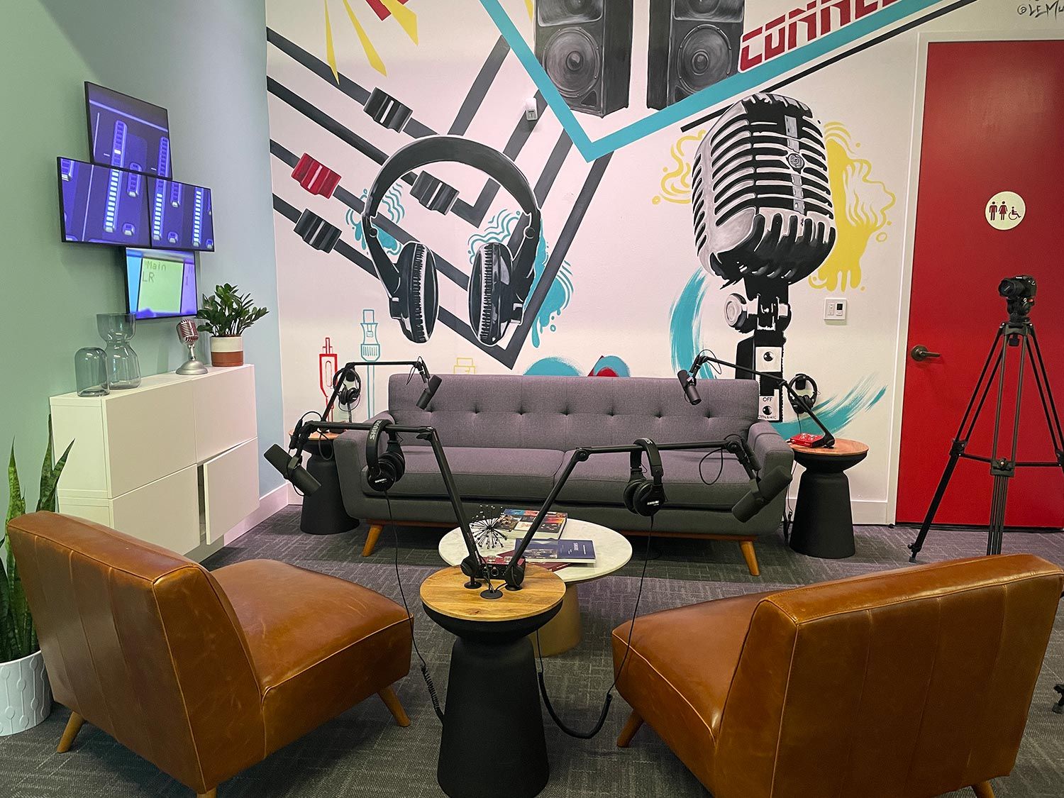 Mainline Marketing Experience Center