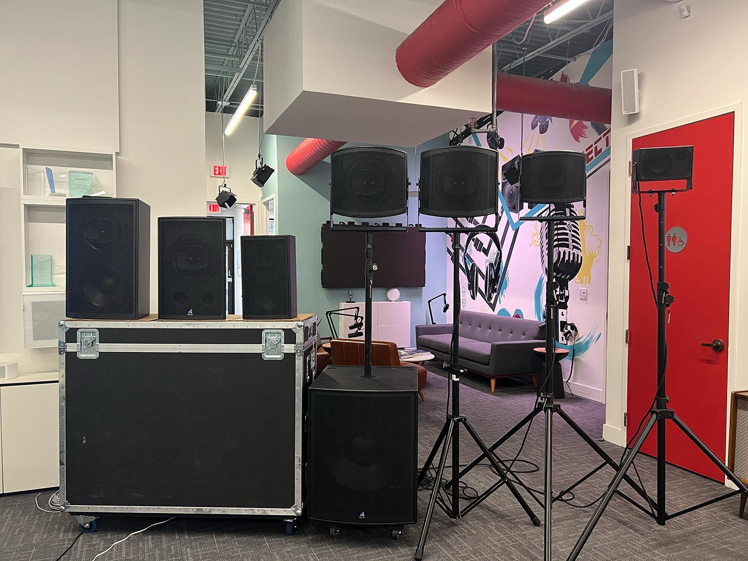 Mainline Marketing Experience Center